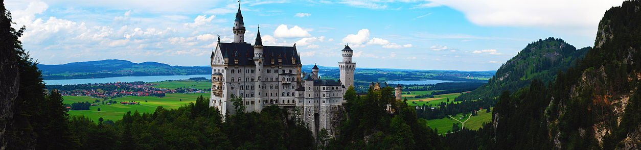 panoram of castle view