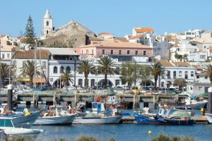 Read more about the article Lagos, Portugal one of the top honeymoon destinations. GuruEscape Travel site