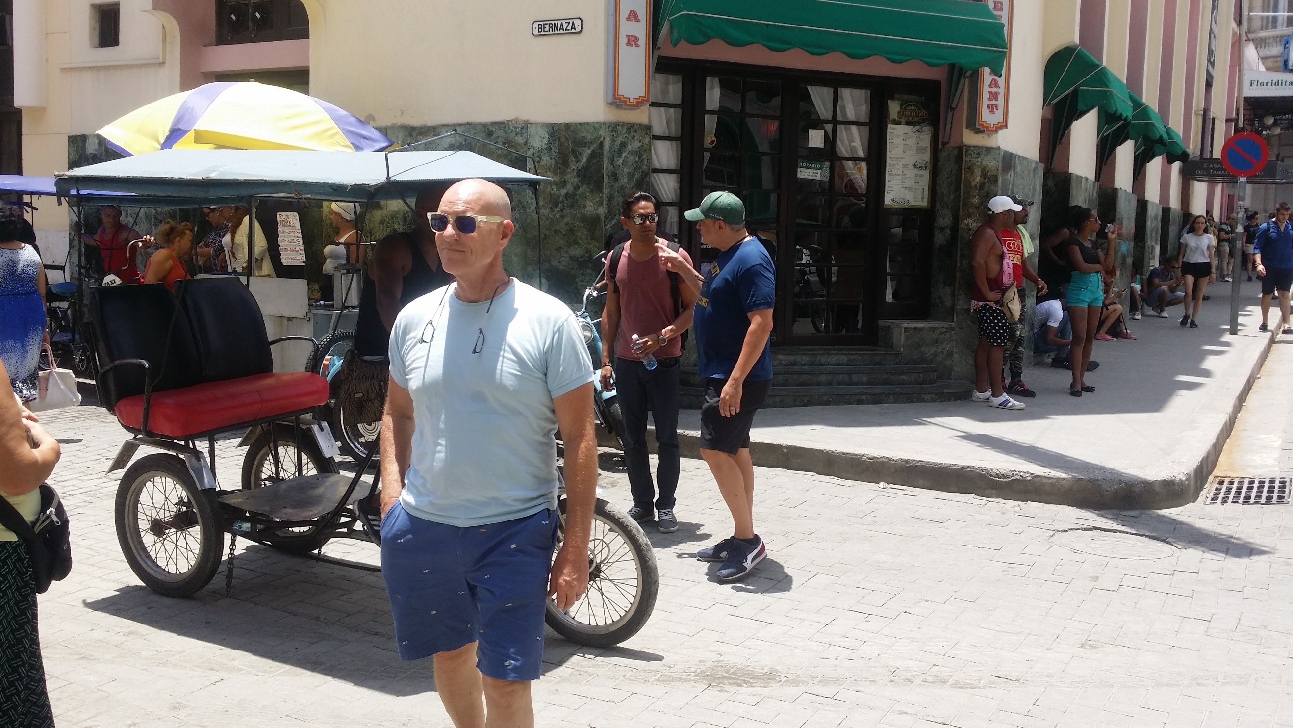 Site seeing in Havana Main streets